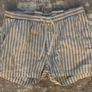 Linen and cotton striped shorts